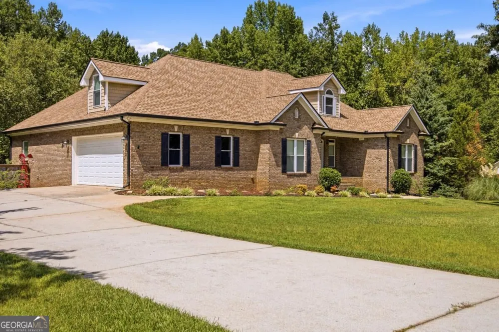125 Mackey RD McDonough, GA 30252
