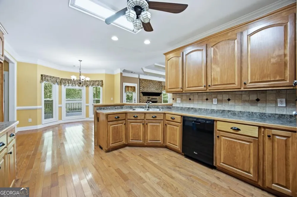 125 Mackey RD McDonough, GA 30252