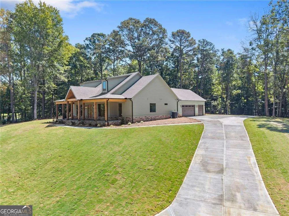 75 Lowe LN Talking Rock, GA 30175