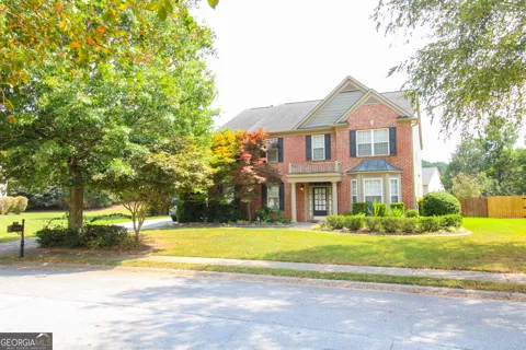 119 Village Green CIR