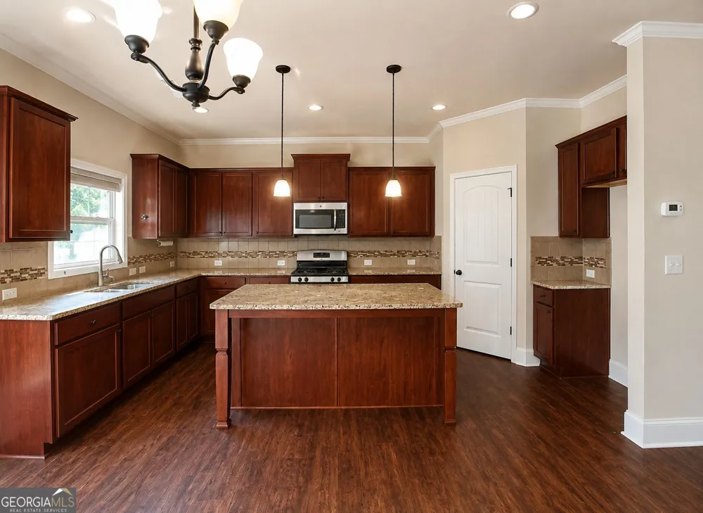 4970 Roseman TRL Cumming, GA 30040