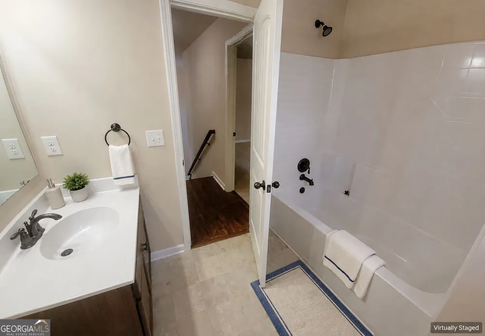 4970 Roseman TRL Cumming, GA 30040