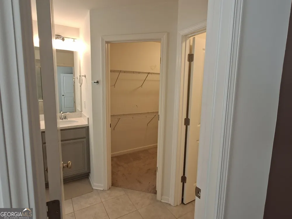 4402 Newfangle RD Stone Mountain, GA 30083