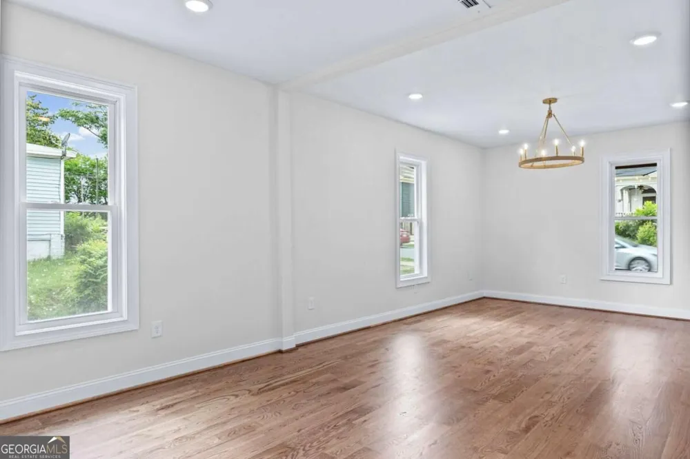 14 Salbide AVE Newnan, GA 30263