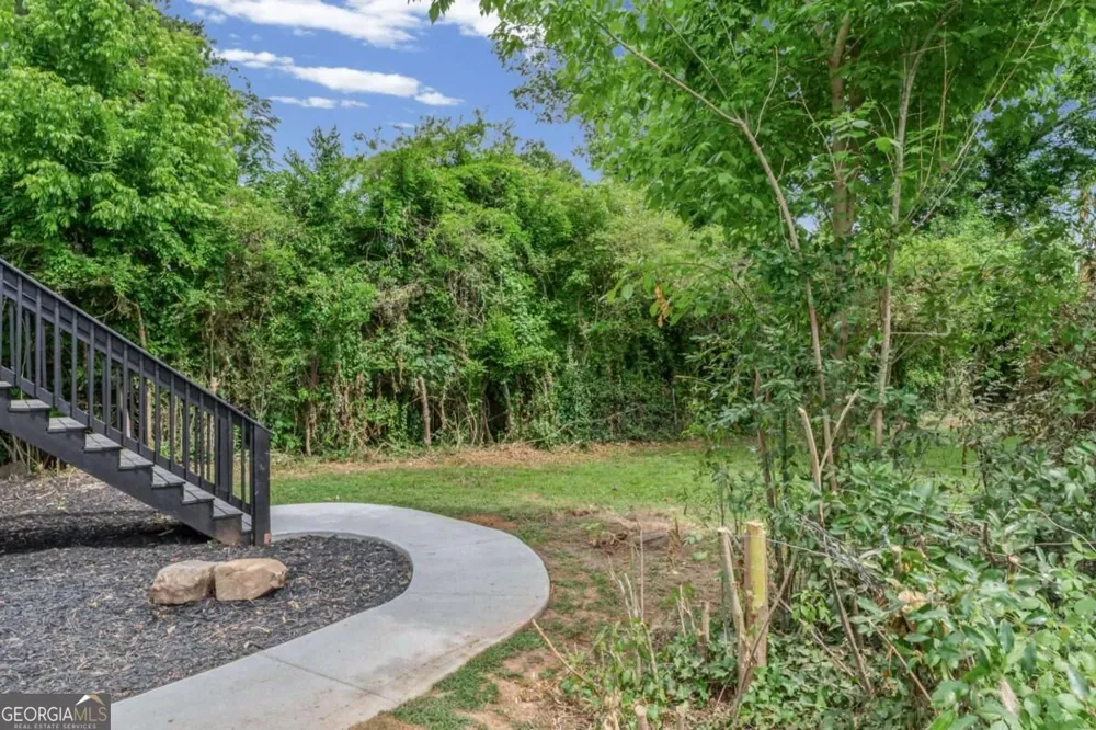 14 Salbide AVE Newnan, GA 30263