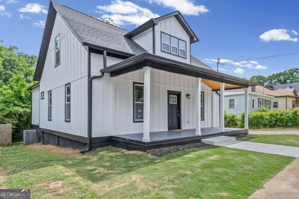 14 Salbide AVE Newnan, GA 30263