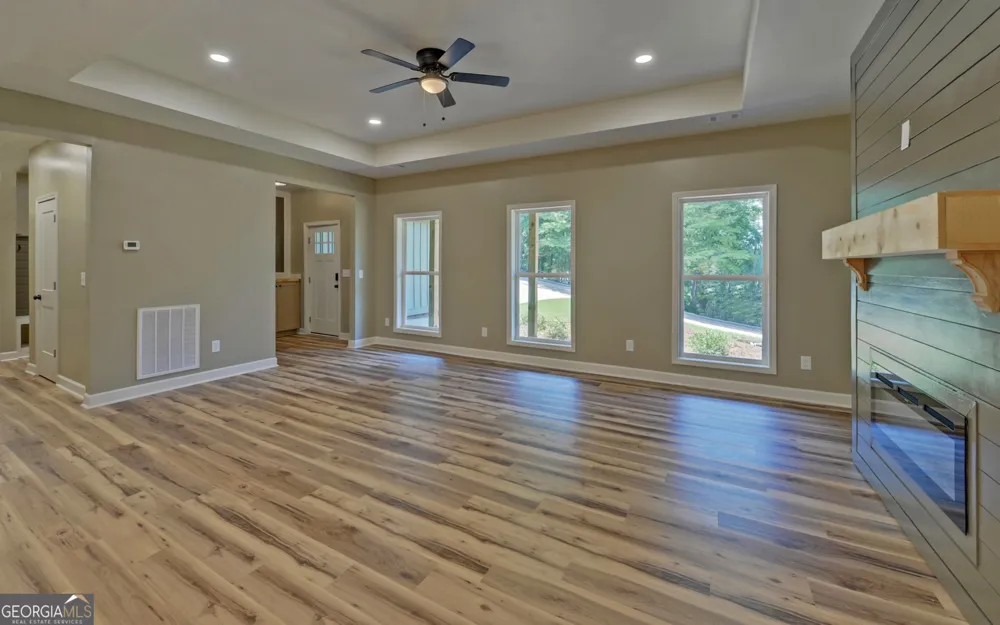 55 Wesley CIR Toccoa, GA 30577