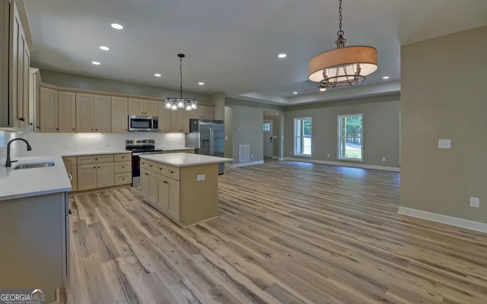 55 Wesley CIR Toccoa, GA 30577