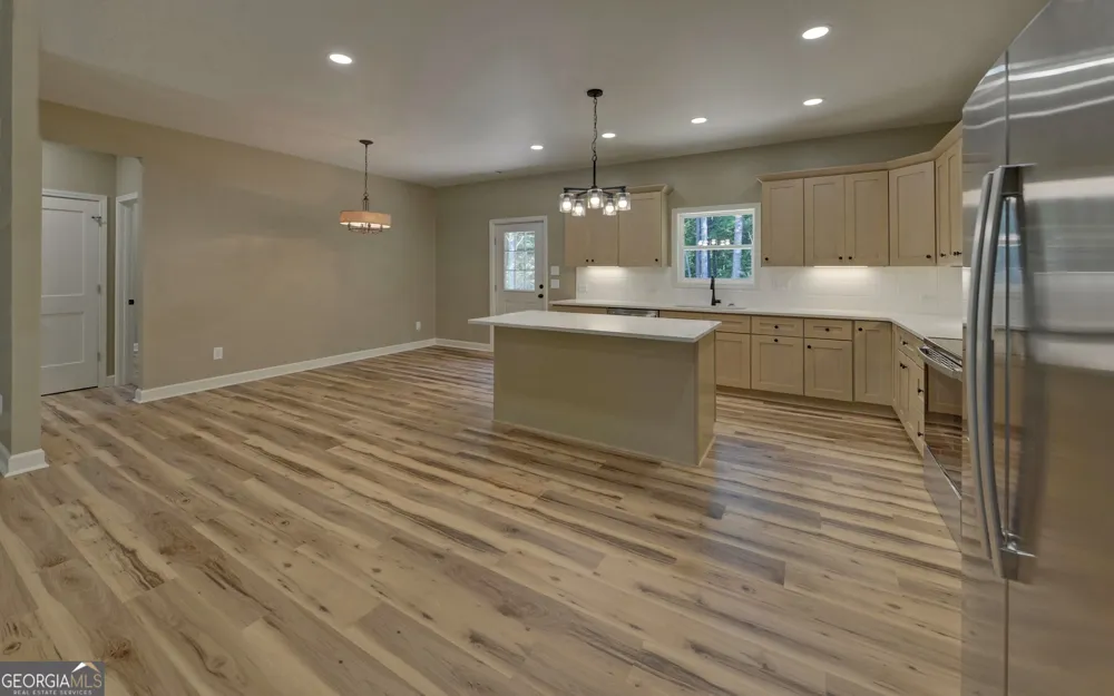 55 Wesley CIR Toccoa, GA 30577