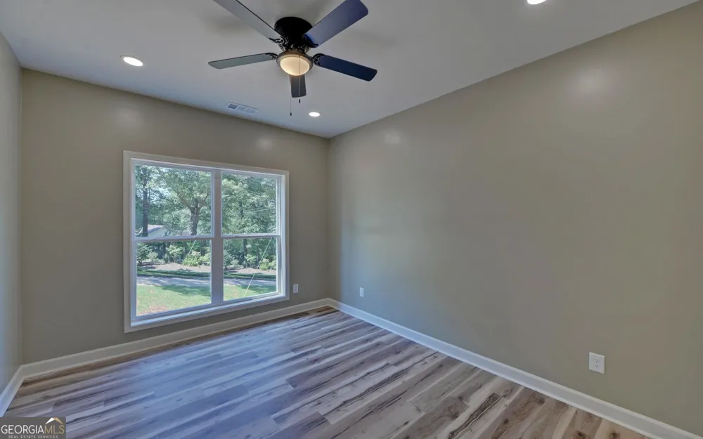 55 Wesley CIR Toccoa, GA 30577