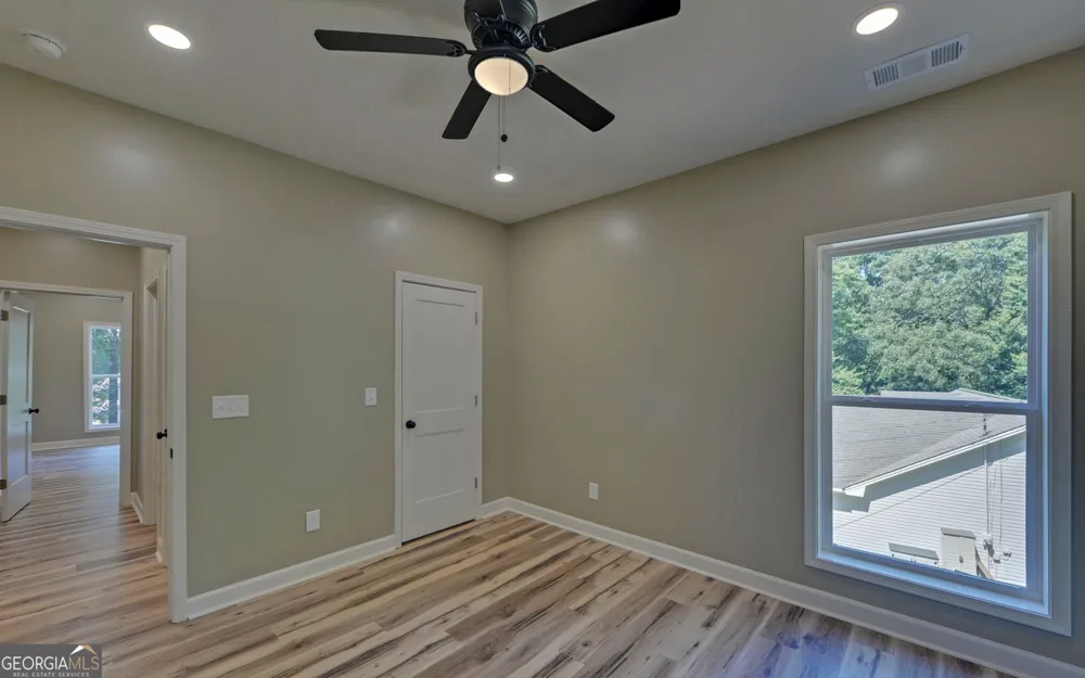 55 Wesley CIR Toccoa, GA 30577
