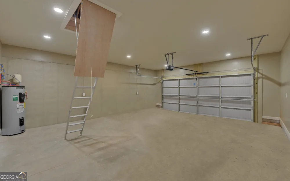 55 Wesley CIR Toccoa, GA 30577