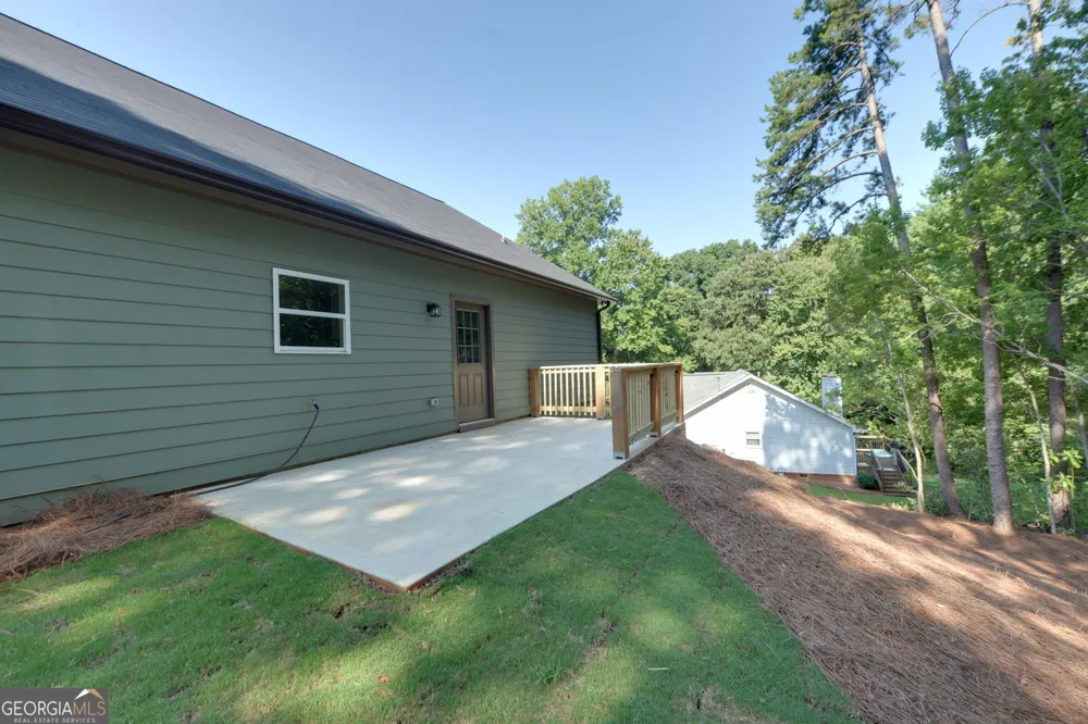 55 Wesley CIR Toccoa, GA 30577