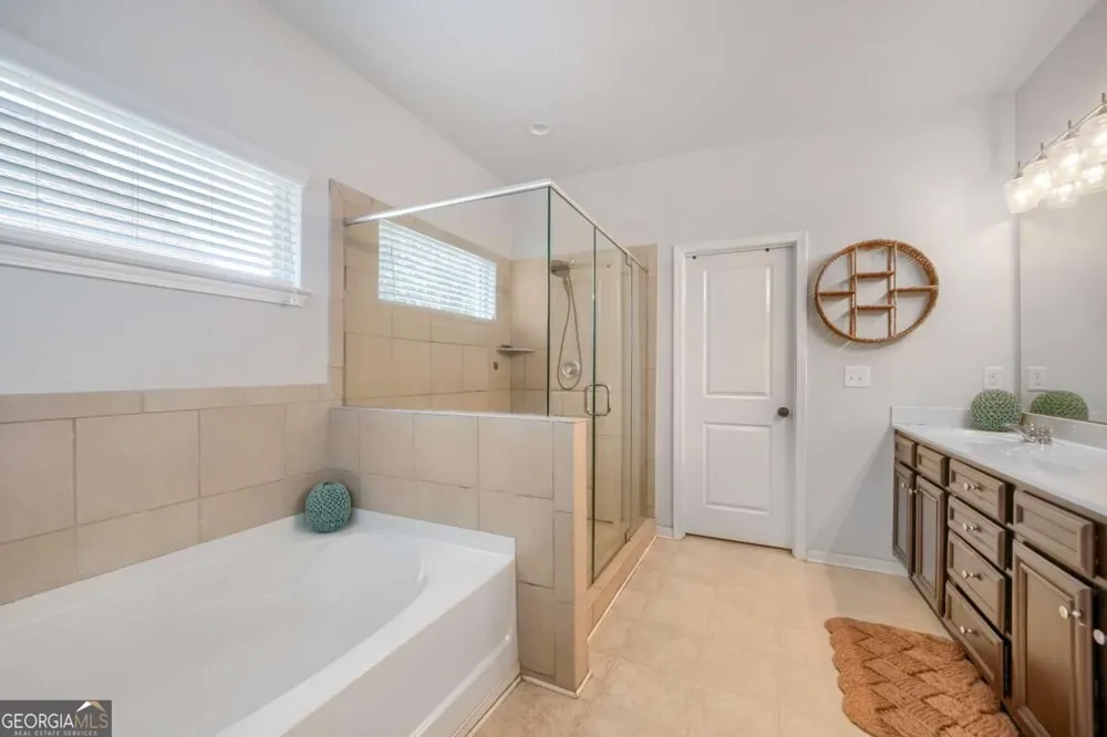 445 Piedmont CIR Covington, GA 30016