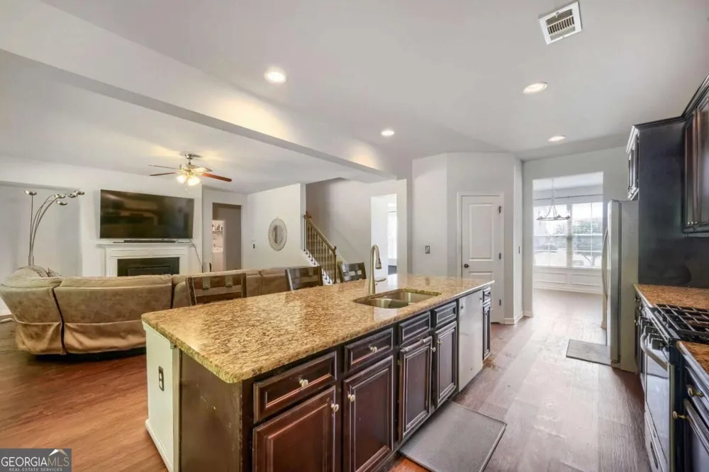 445 Piedmont CIR Covington, GA 30016