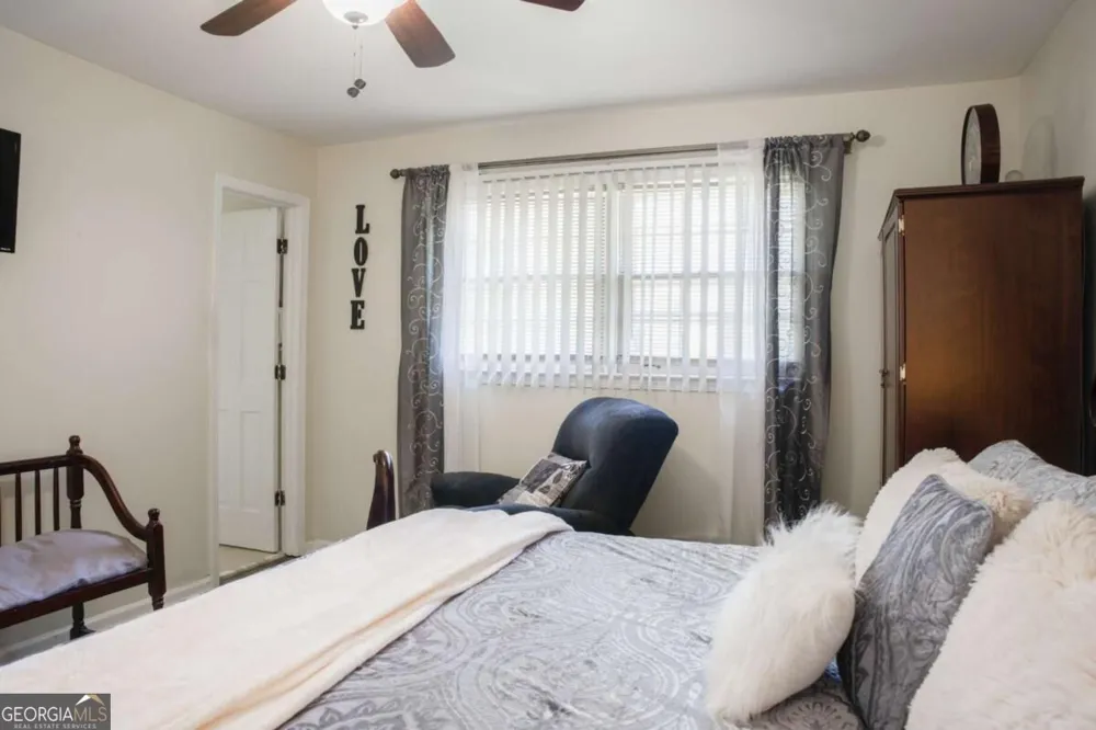 4668 Bexley DR Stone Mountain, GA 30083