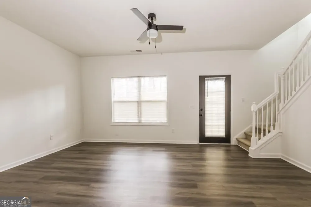 2555 Flat Shoals RD Atlanta, GA 30349