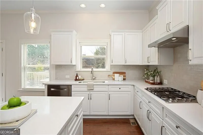 11001 Estates CIR Alpharetta, GA 30022