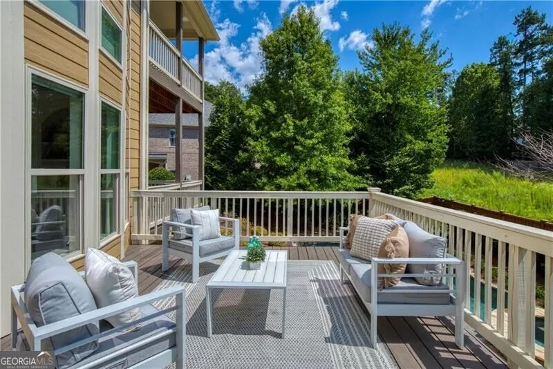 11001 Estates CIR Alpharetta, GA 30022