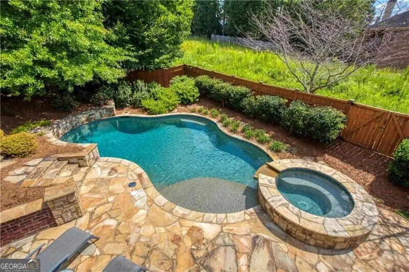 11001 Estates CIR Alpharetta, GA 30022