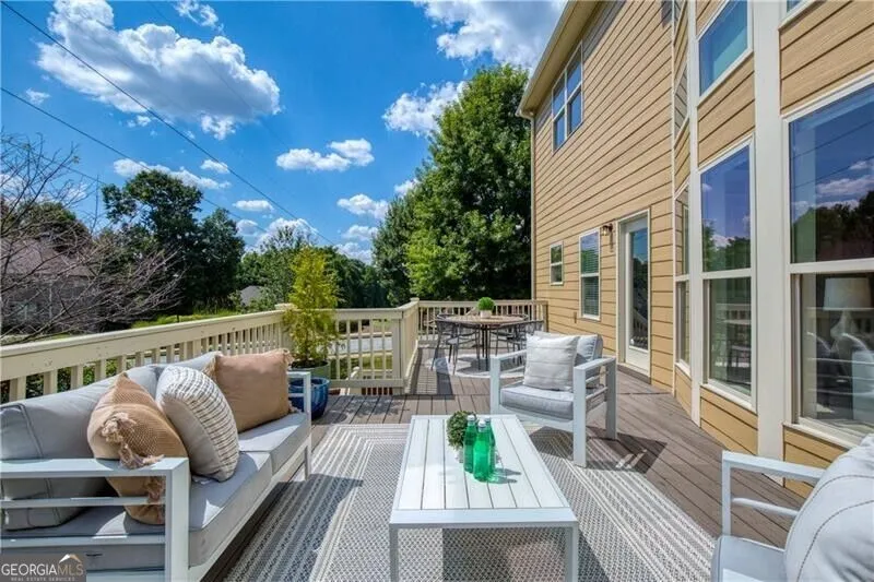 11001 Estates CIR Alpharetta, GA 30022