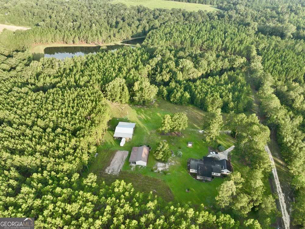 652 L A Peterson RD Rhine, GA 31077