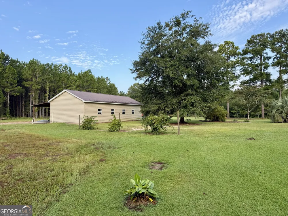 652 L A Peterson RD Rhine, GA 31077