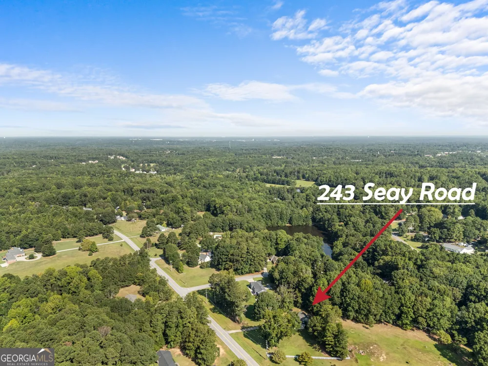 243 Seay RD Fayetteville, GA 30215
