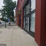 106 N Jefferson ST