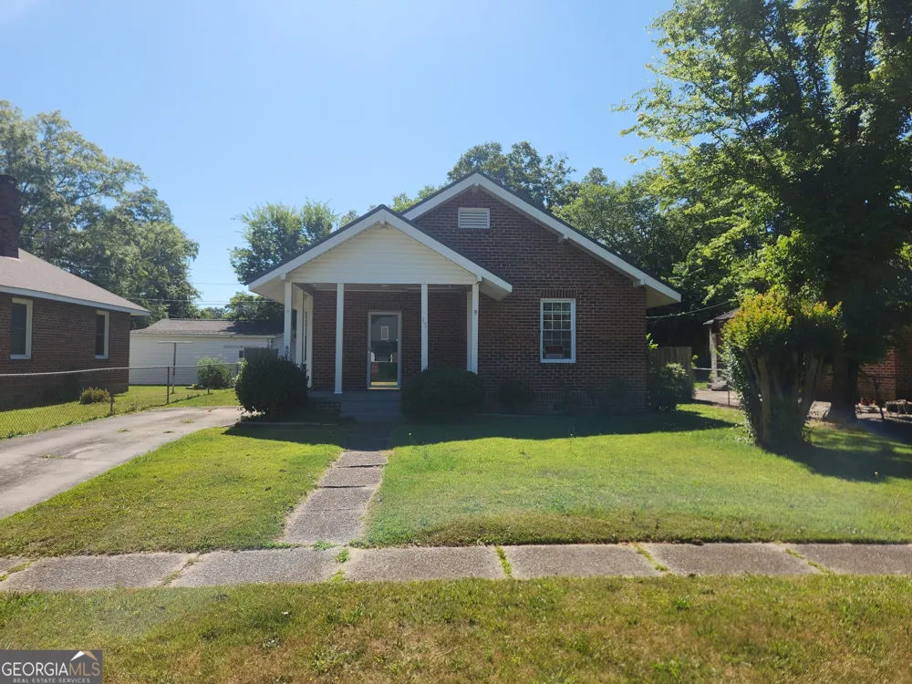 15 Oak ST NE Rome, GA 30161
