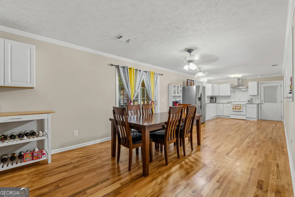393 Greenleaf CT NW Lilburn, GA 30047