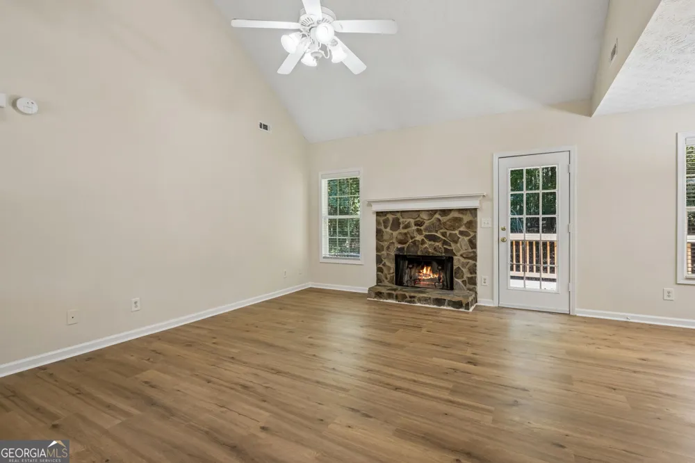 208 Albert LN Jefferson, GA 30549