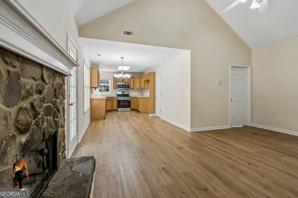 208 Albert LN Jefferson, GA 30549