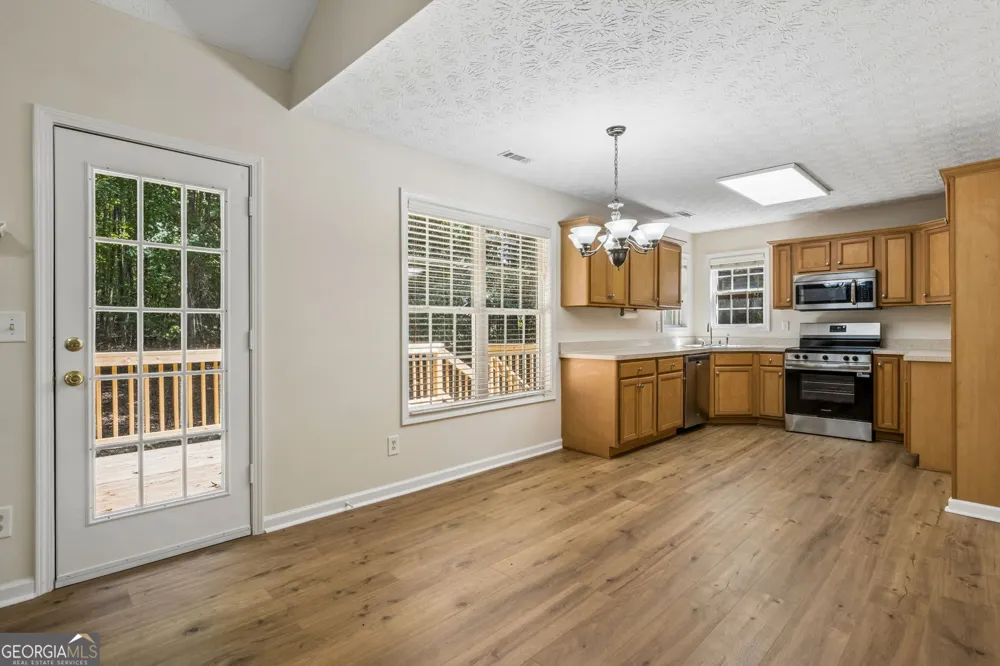 208 Albert LN Jefferson, GA 30549