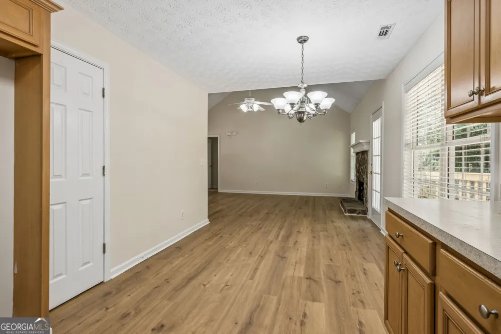208 Albert LN Jefferson, GA 30549