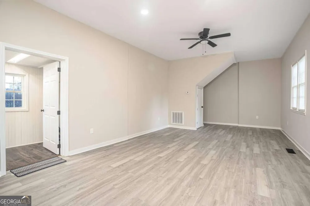 234 S Thomas ST Elberton, GA 30635