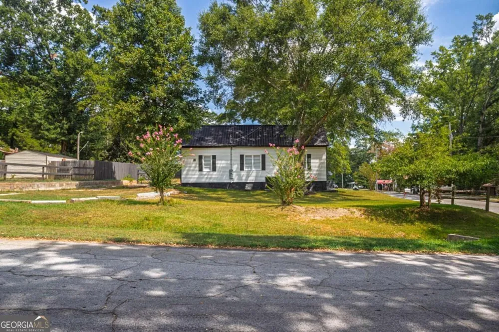 234 S Thomas ST Elberton, GA 30635