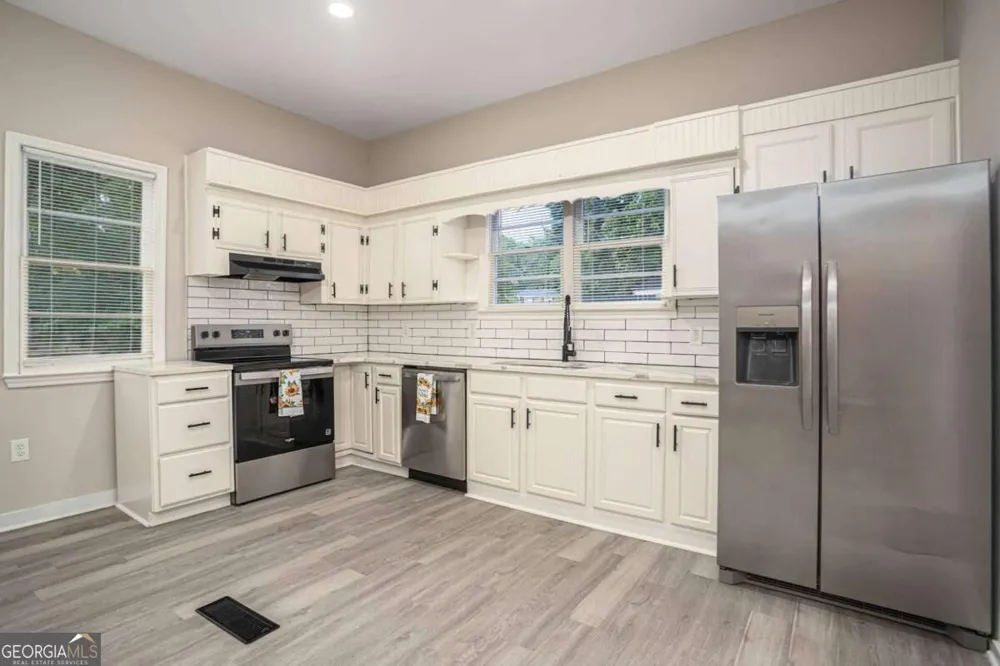 234 S Thomas ST Elberton, GA 30635