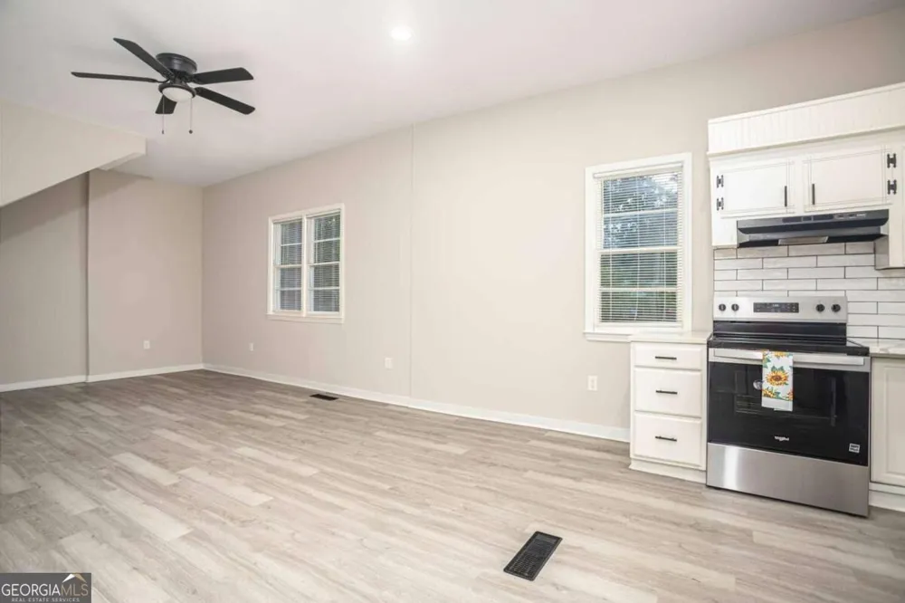 234 S Thomas ST Elberton, GA 30635