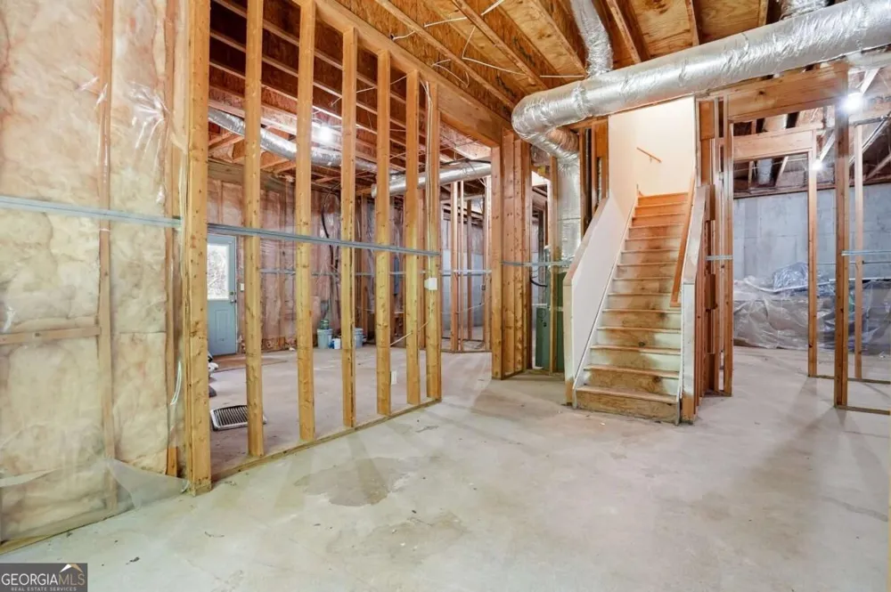 4025 Eyrie Farms LN Cumming, GA 30041