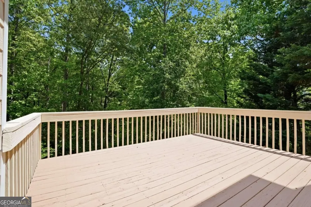 4025 Eyrie Farms LN Cumming, GA 30041