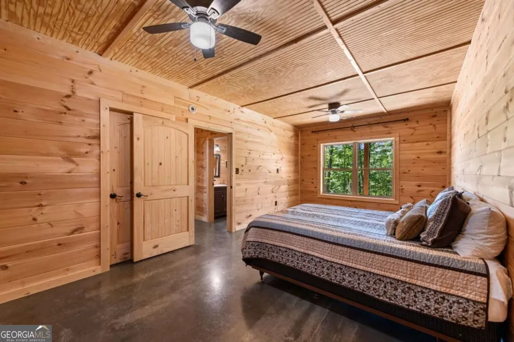 259 Red Bush School RD Blue Ridge, GA 30513