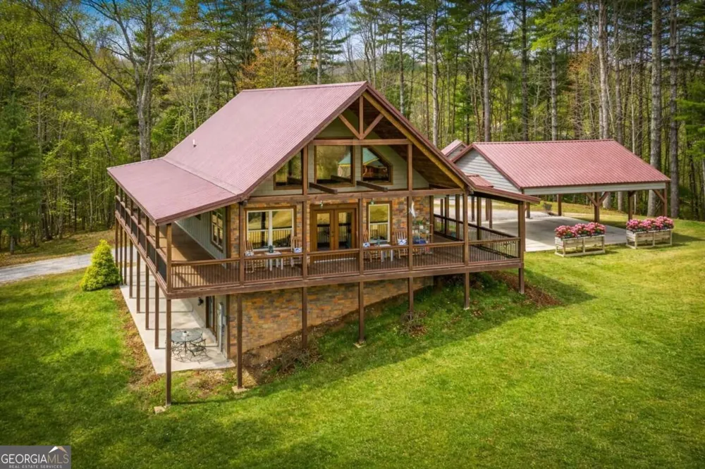 259 Red Bush School RD Blue Ridge, GA 30513