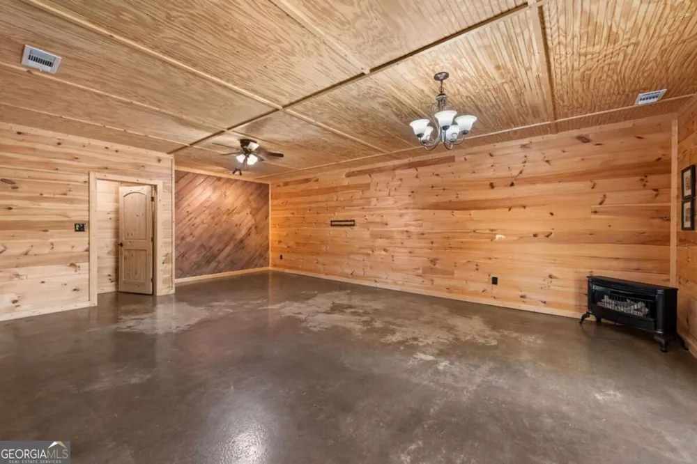 259 Red Bush School RD Blue Ridge, GA 30513