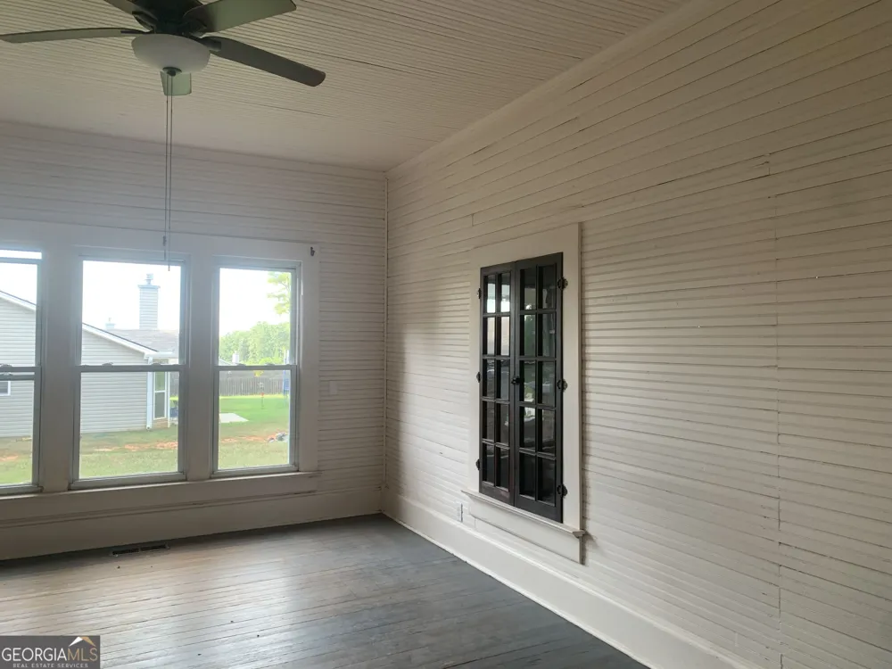 2928 Mt Hebron RD Hartwell, GA 30643