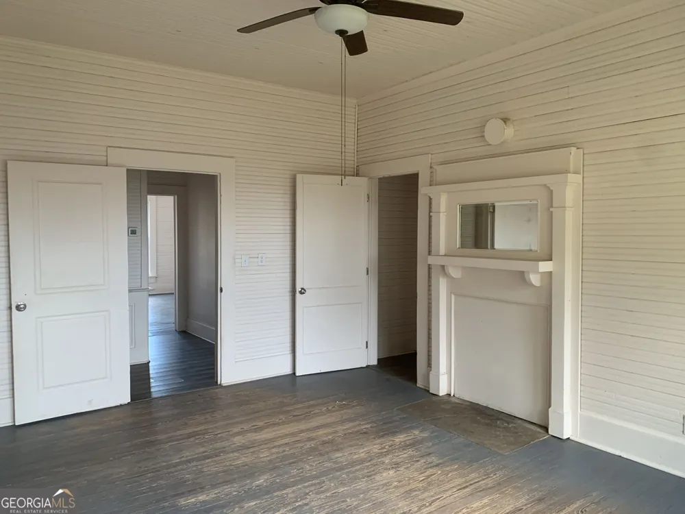 2928 Mt Hebron RD Hartwell, GA 30643
