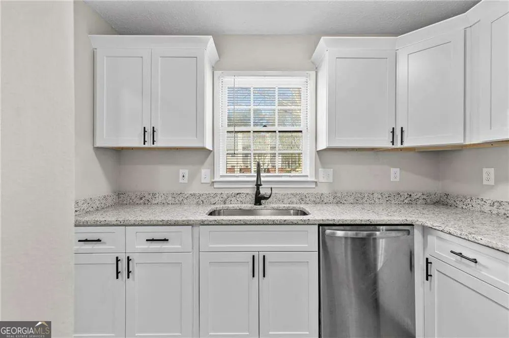 2828 Webb Bridge RD Alpharetta, GA 30009
