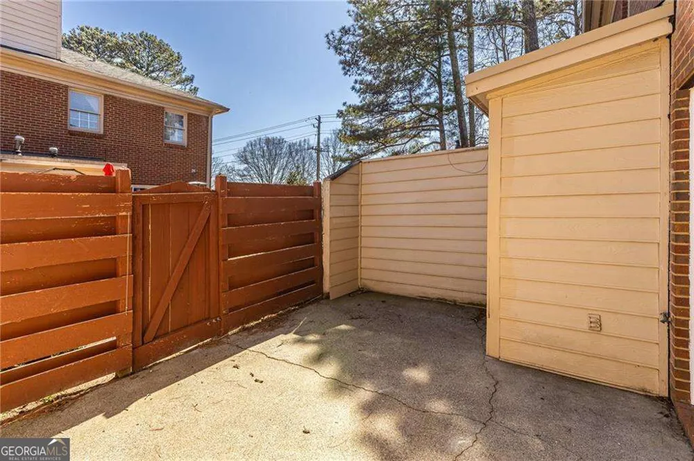 2828 Webb Bridge RD Alpharetta, GA 30009