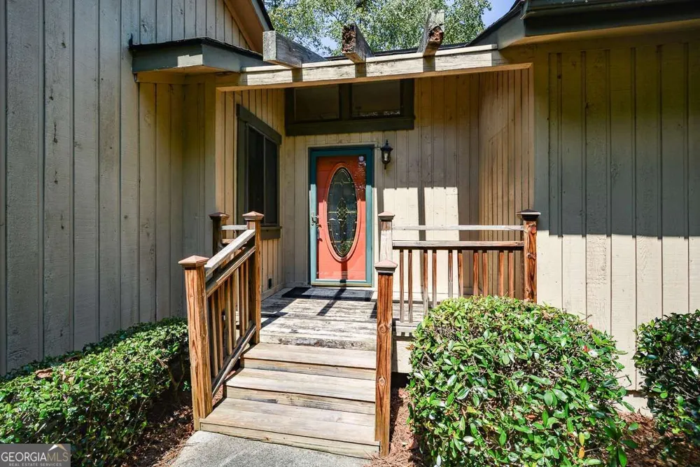 6906 Springwood DR Douglasville, GA 30135