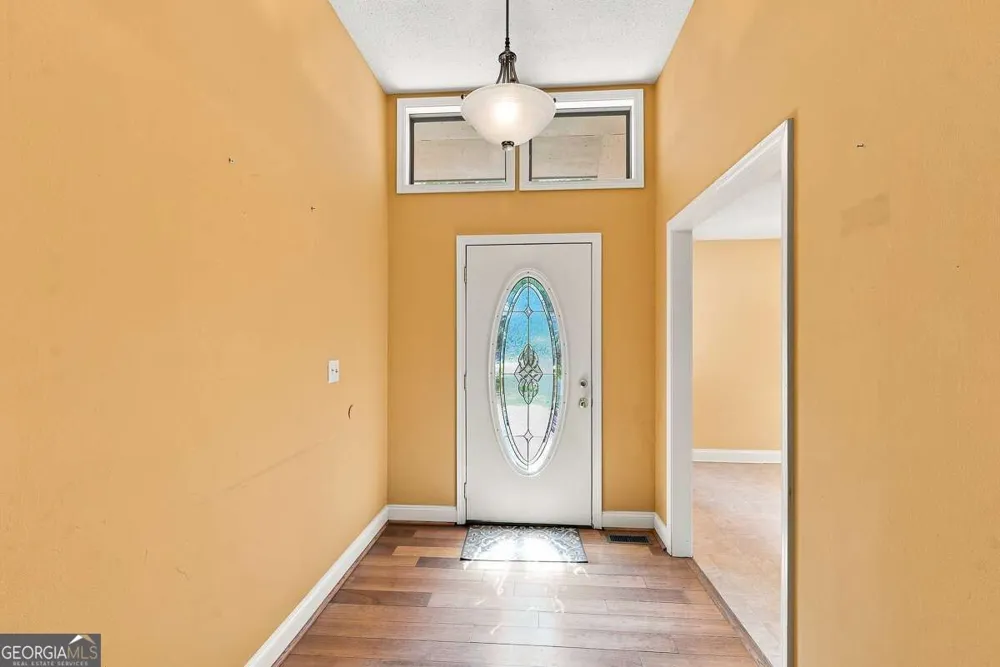 6906 Springwood DR Douglasville, GA 30135